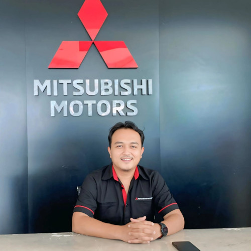 Sales mitsubishi Karawang