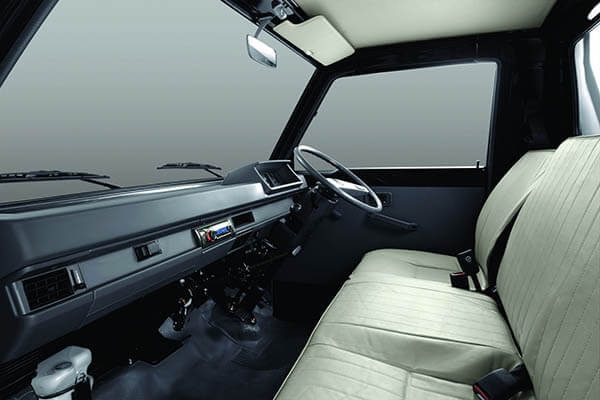 interior-kabin-colt-l300-pickup